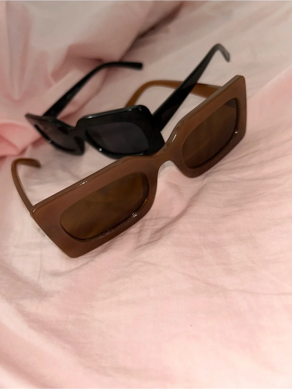 Classic Rectangular Sunglasses - Black & Brown set